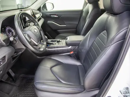 Toyota Highlander 2023 года за 22 500 000 тг. в Алматы – фото 10
