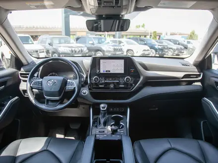 Toyota Highlander 2023 года за 22 500 000 тг. в Алматы – фото 12