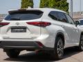 Toyota Highlander 2023 года за 22 500 000 тг. в Алматы – фото 7