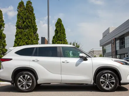 Toyota Highlander 2023 года за 22 500 000 тг. в Алматы – фото 8