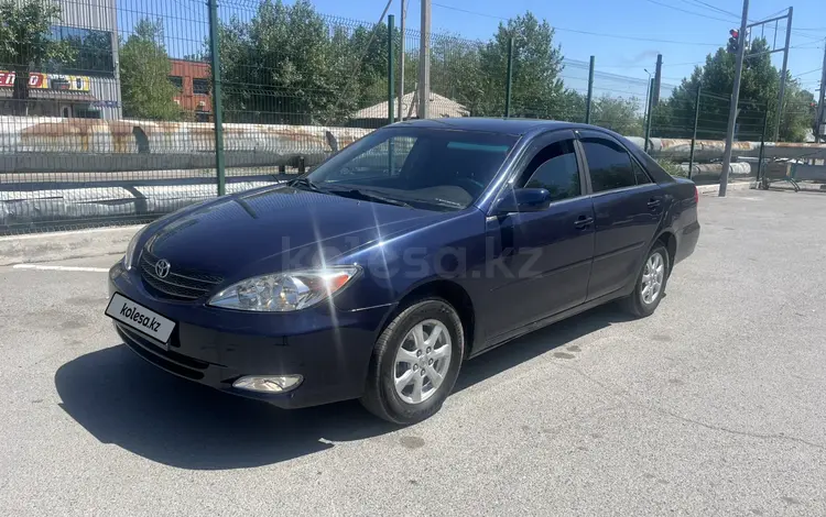 Toyota Camry 2002 годаүшін3 800 000 тг. в Семей