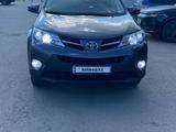Toyota RAV4 2015 года за 12 500 000 тг. в Петропавловск – фото 2