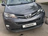 Toyota RAV4 2015 года за 12 500 000 тг. в Петропавловск – фото 3