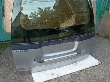 Крышка багажника дверь задняя спойлер за 1 000 тг. в Алматы – фото 3