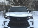 Lexus LX 570 2016 года за 42 210 000 тг. в Актобе