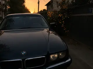 BMW 735