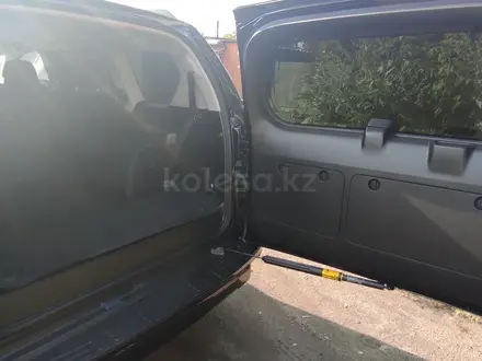 Toyota Land Cruiser Prado 2018 года за 22 000 000 тг. в Караганда – фото 11