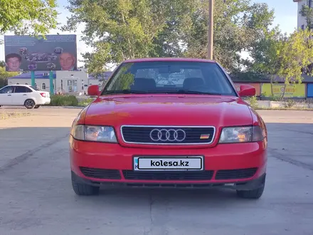 Audi A4 1996 года за 1 900 000 тг. в Астана – фото 2