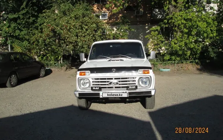 ВАЗ (Lada) Lada 2121 2002 годаүшін2 200 000 тг. в Талдыкорган