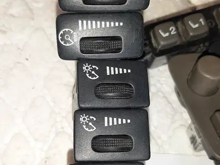 Кнопки переключателя Тоуота за 10 000 тг. в Байсерке – фото 3