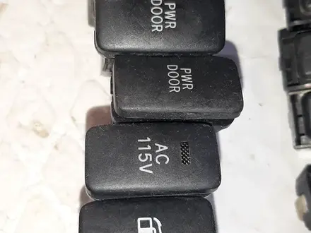Кнопки переключателя Тоуота за 10 000 тг. в Байсерке – фото 4