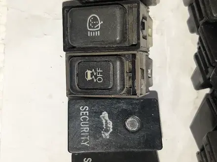 Кнопки переключателя Тоуота за 10 000 тг. в Байсерке – фото 8