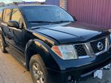 Nissan Pathfinder 2006 года за 3 800 000 тг. в Актобе