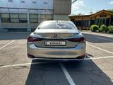 Lexus ES 250 2021 годаfor23 500 000 тг. в Караганда – фото 4