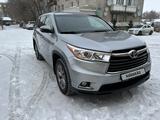 Toyota Highlander 2014 года за 14 400 000 тг. в Аягоз