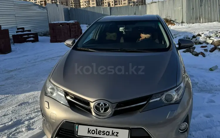 Toyota Auris 2014 года за 7 000 000 тг. в Алматы