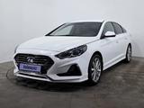 Hyundai Sonata 2019 года за 9 890 000 тг. в Астана