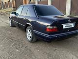 Mercedes-Benz E 280 1995 годаүшін1 350 000 тг. в Актобе – фото 4