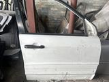 Дверь передняя правая за 25 000 тг. в Алматы