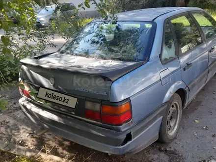 Volkswagen Passat 1990 года за 800 000 тг. в Туркестан – фото 2