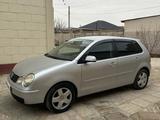 Volkswagen Polo 2004 годаүшін2 400 000 тг. в Жанаозен – фото 2