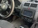 Volkswagen Polo 2004 годаүшін2 400 000 тг. в Жанаозен – фото 4