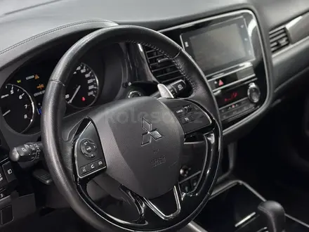 Mitsubishi Outlander 2019 года за 11 280 000 тг. в Астана – фото 11