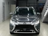 Mitsubishi Outlander 2019 года за 11 290 000 тг. в Астана – фото 2