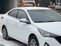 Hyundai Accent 2021 годаfor6 850 000 тг. в Астана – фото 2