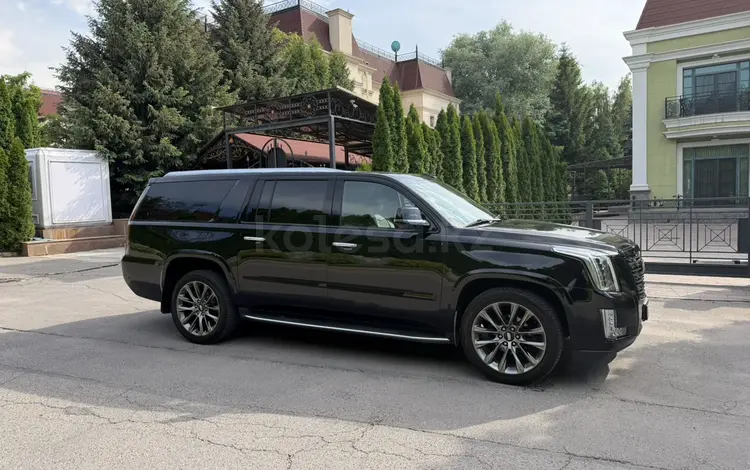 Cadillac Escalade 2020 года за 40 000 000 тг. в Алматы