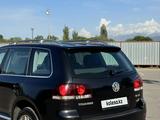 Volkswagen Touareg 2009 года за 8 200 000 тг. в Алматы – фото 5