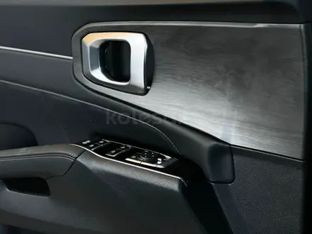Kia Sorento Luxe 2025 года за 22 490 000 тг. в Петропавловск – фото 14