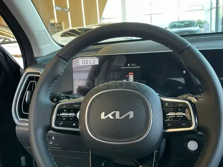 Kia Sorento Luxe 2025 года за 22 490 000 тг. в Петропавловск – фото 17