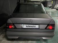Mercedes-Benz E 280 1993 года за 2 000 000 тг. в Алматы