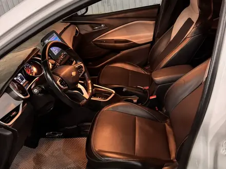 Chevrolet Onix 2023 года за 5 600 000 тг. в Алматы – фото 14