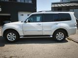 Mitsubishi Pajero 2019 годаүшін16 500 000 тг. в Алматы – фото 4