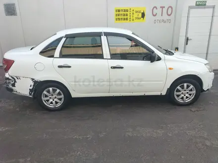 ВАЗ (Lada) Granta 2190 2014 года за 1 700 000 тг. в Алматы – фото 2