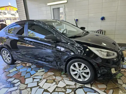 Hyundai Accent 2013 года за 5 100 000 тг. в Тараз – фото 2