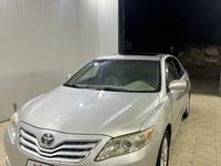 Toyota Camry 2010 года за 6 100 000 тг. в Атырау