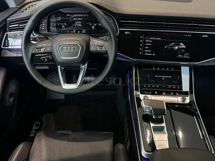 Audi Q8 55 TFSI Quattro Sport 2023 года за 54 790 000 тг. в Астана – фото 12