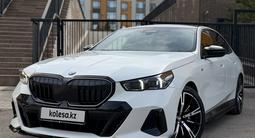 BMW 530 2023 года за 39 000 000 тг. в Астана – фото 2