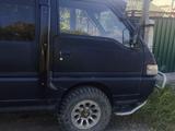 Mitsubishi Delica 1993 годаүшін1 300 000 тг. в Шахтинск – фото 2