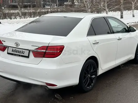 Toyota Camry 2015 года за 9 200 000 тг. в Астана – фото 3