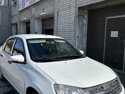 ВАЗ (Lada) Granta 2190 2015 года за 2 550 000 тг. в Семей – фото 2