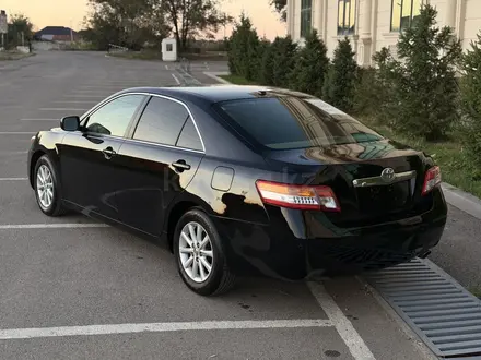 Toyota Camry 2011 года за 8 290 000 тг. в Алматы