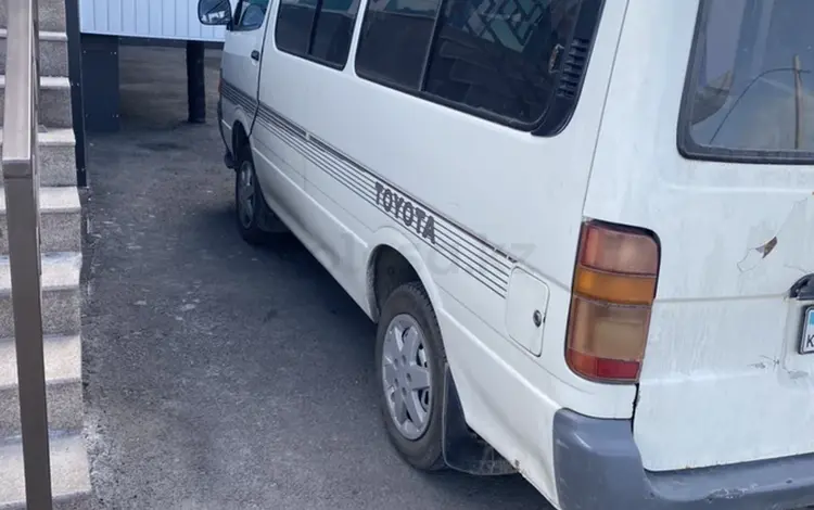 Toyota Hiace 1996 года за 3 200 000 тг. в Алматы