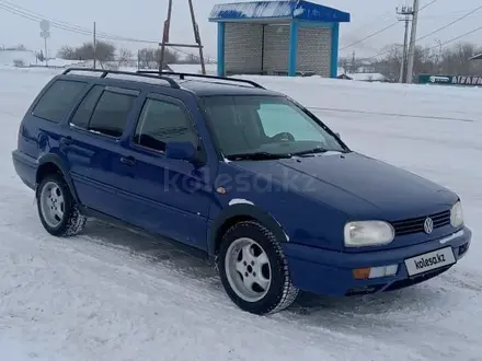 Volkswagen Golf 1999 года за 2 300 000 тг. в Аягоз – фото 2