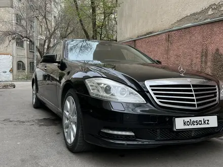 Mercedes-Benz S 300 2011 года за 11 000 000 тг. в Алматы – фото 3