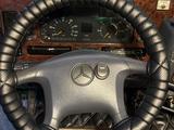 Mercedes-Benz  Actros 2001 года за 17 500 000 тг. в Костанай – фото 5