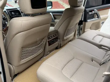 Toyota Land Cruiser 2014 года за 26 000 000 тг. в Актау – фото 5